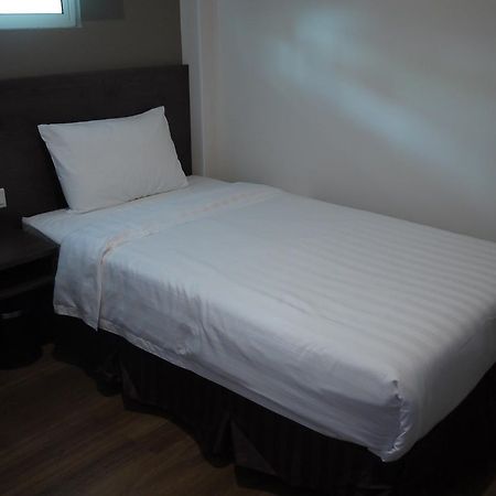 Kl Hotel Labuan Ngoại thất bức ảnh