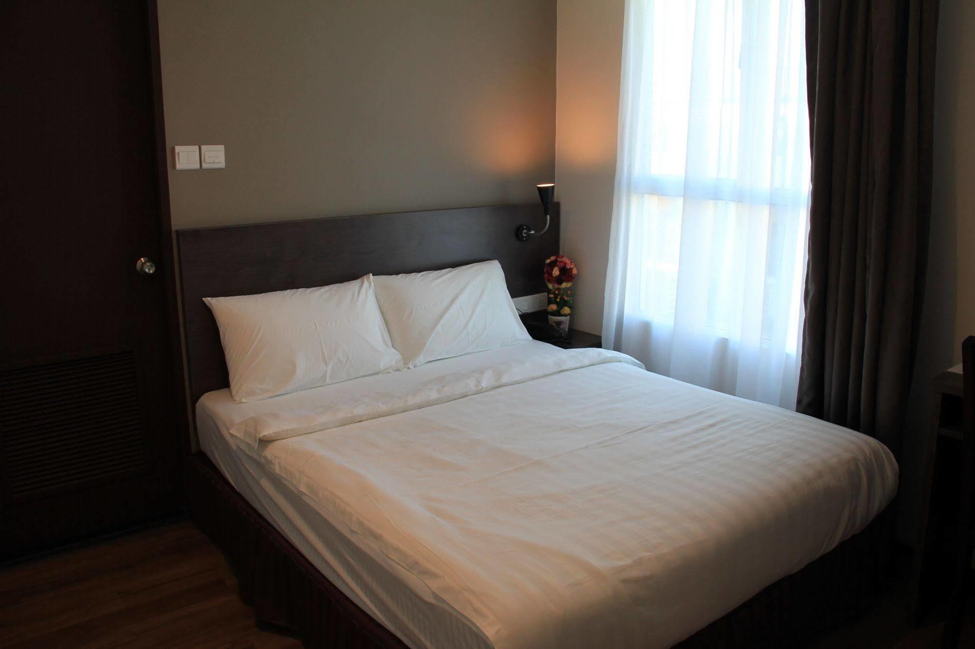 Kl Hotel Labuan Ngoại thất bức ảnh